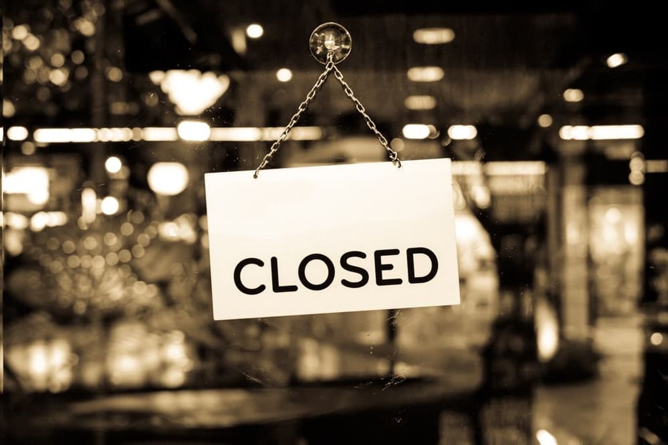 コロナ休業で解雇は可能?必要な手順とメリット・デメリットを解説!