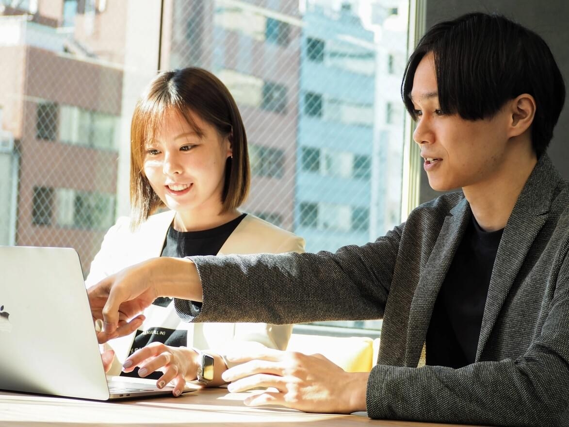 【経理メンバー／プライム上場】連結・開示にも挑戦可！上場企業で経理経験を積みたい方にオススメ／設立5年で上場達成したLTVマーケティングを牽引するプライム上場企業の画像