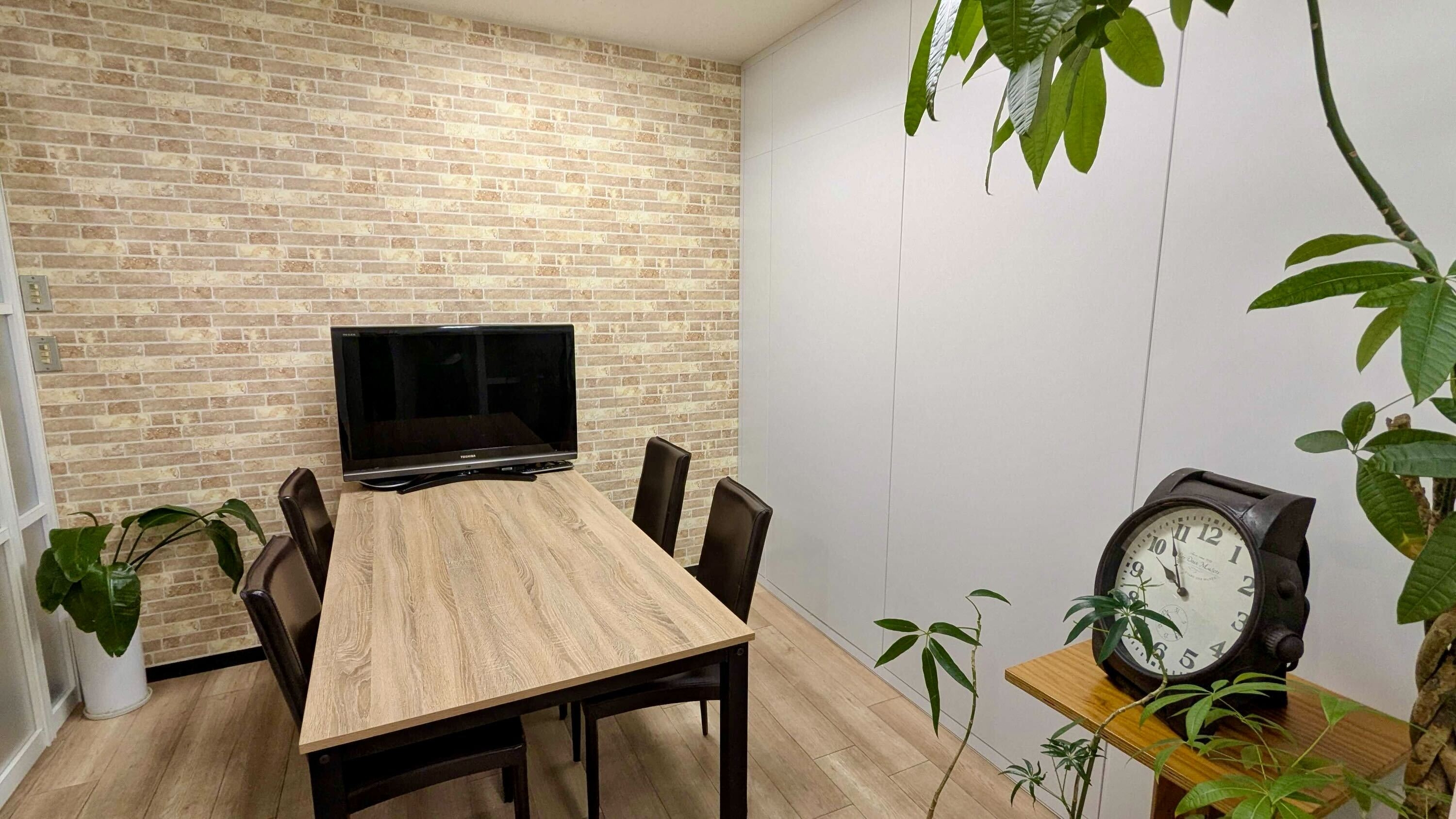 【社会保険労務士】実務経験者必見！リモートフレックスあり！給与計算～労務コンサルティングまで幅広い経験が積める雰囲気の明るい社労士法人の画像