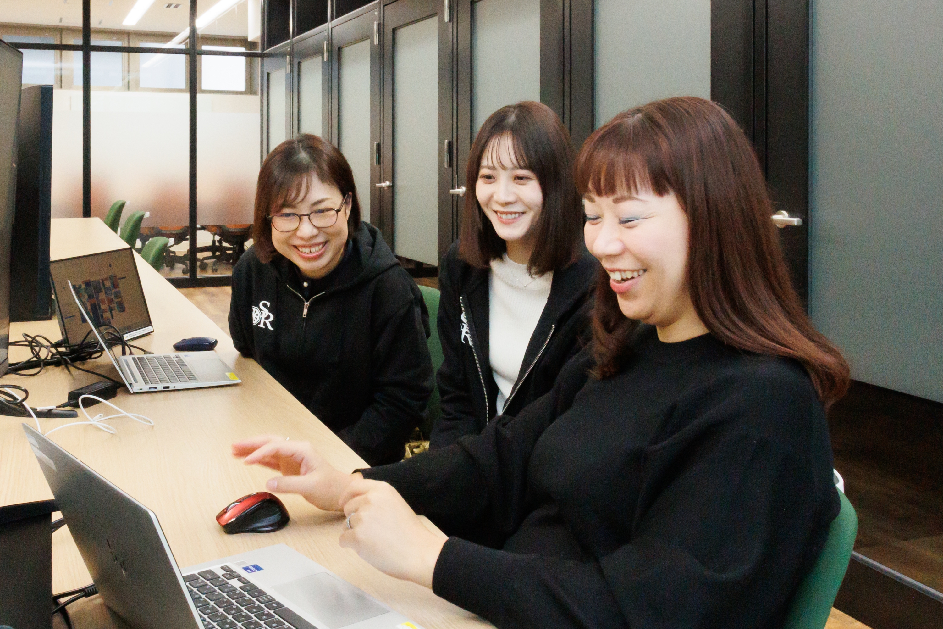 【社労士事務所/税理士事務所経験者歓迎！】これまでの経験を活かして、企業の資産形成を支えるコンサルティング・導入支援にチャレンジしませんか？の画像