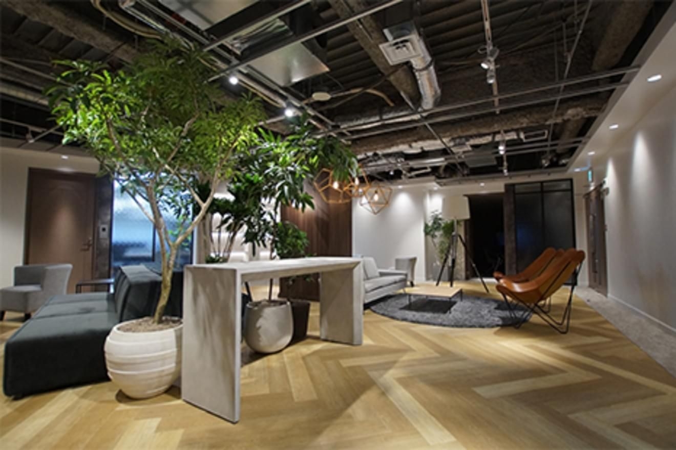 【経営企画】年間休日125日...の画像