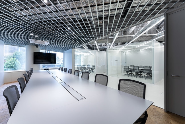 【経理】経理経験3年以上必須！2019年東証マザーズ上場、法人向けビジネスネットワークを開発するITベンチャーの画像