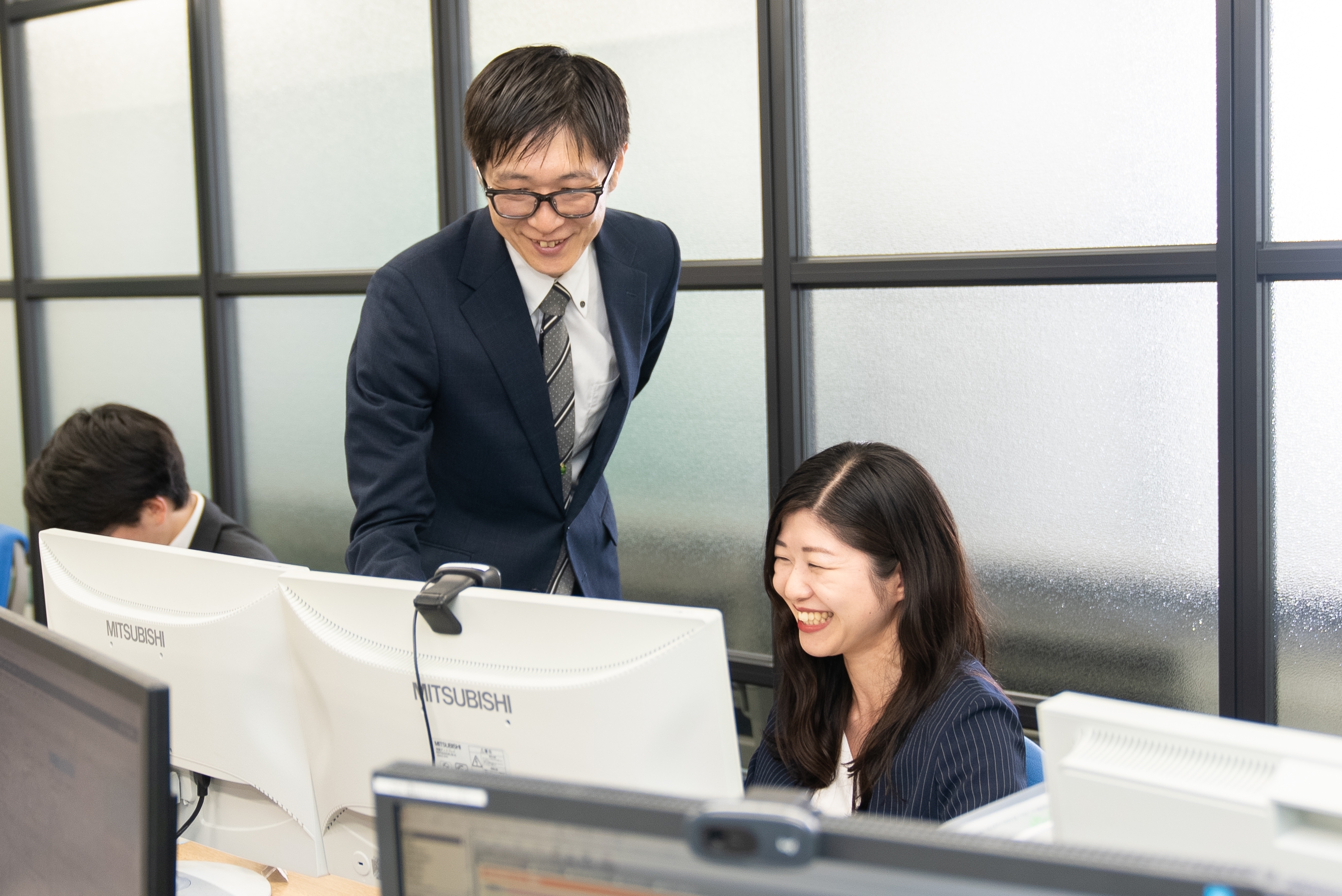 【税務会計スタッフ】第二新卒歓迎！簿記2級・未経験の方必見！研修制度や資格取得支援が充実していて、仕事と勉強が両立できる税理士法人の画像