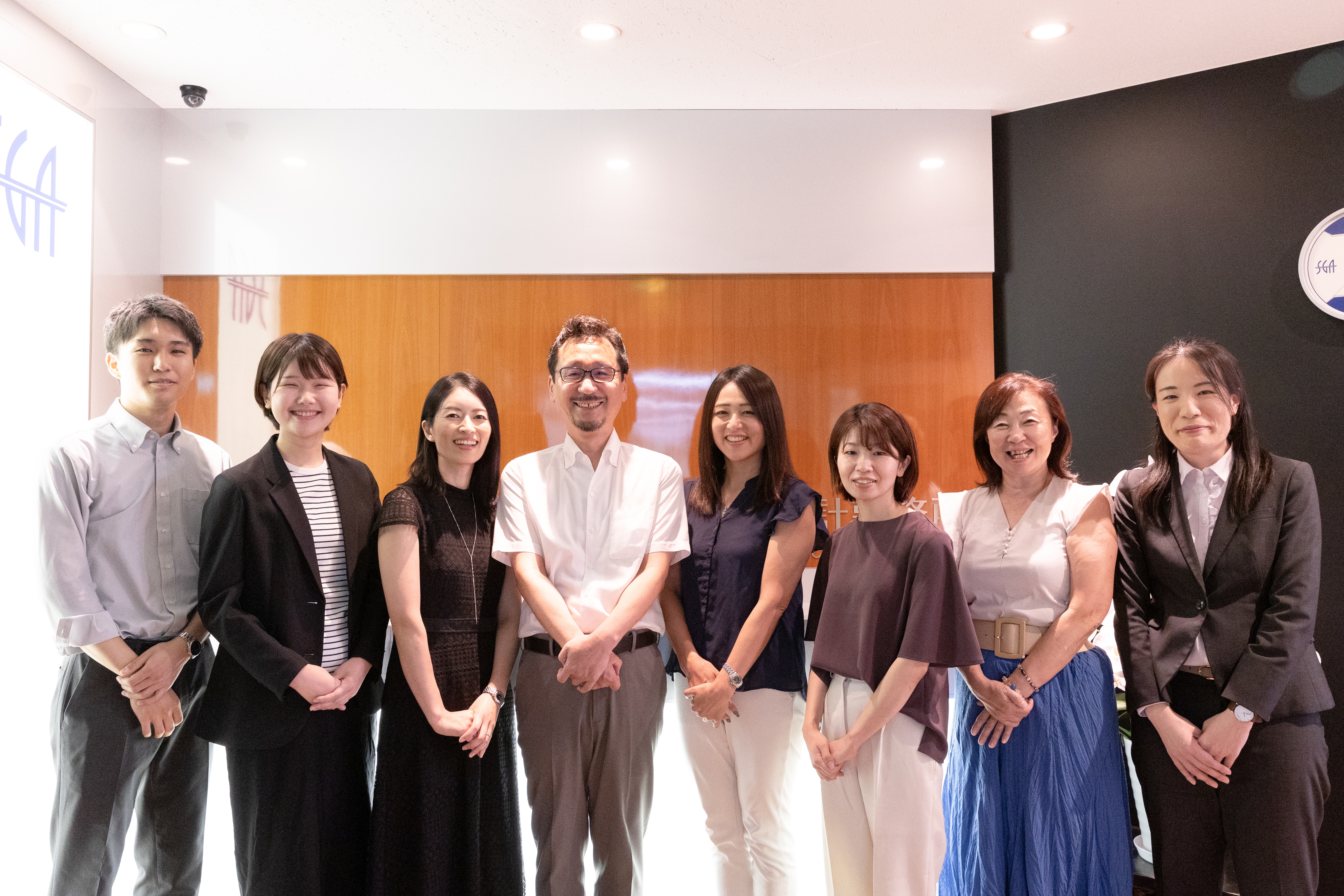 【公認会計士】所定労働7時間！上場企業の監査・税務コンサルから中小企業のM&A・事業継承などに携われる！昔ながらの『中小企業と温かみ』とDXなど最先端のソリューションを合わせ持つ税理士法人の画像