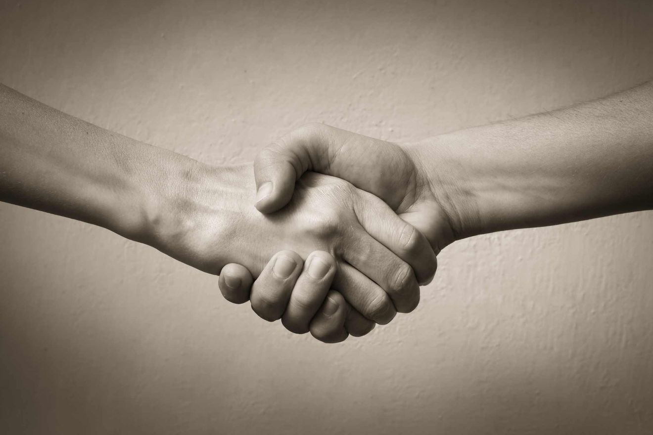 社会保険労務士が税理士事務所に転職するメリット・デメリットとは？