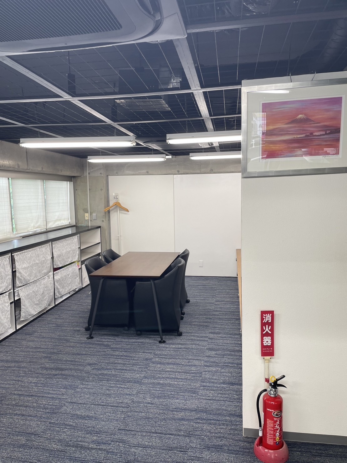 【経理スタッフ】未来のCFO募集！サムスンやソニーなど、大手メーカー取引！半導体製造に欠かせない静電チャックメーカーとして世界トップクラスの技術力と高いシェアを誇る企業の画像