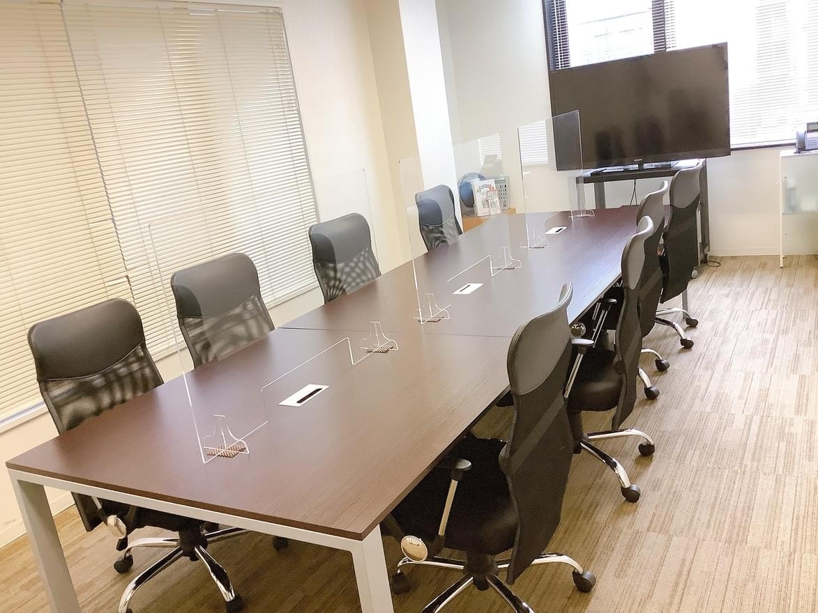 【税理士補助スタッフ】働き方柔軟！充実した研修！ニーズにあったオーダーメイドの提案に強み！幅広い業種の法人顧客への経営支援から相続・事業承継対策に関われる税理士法人の画像