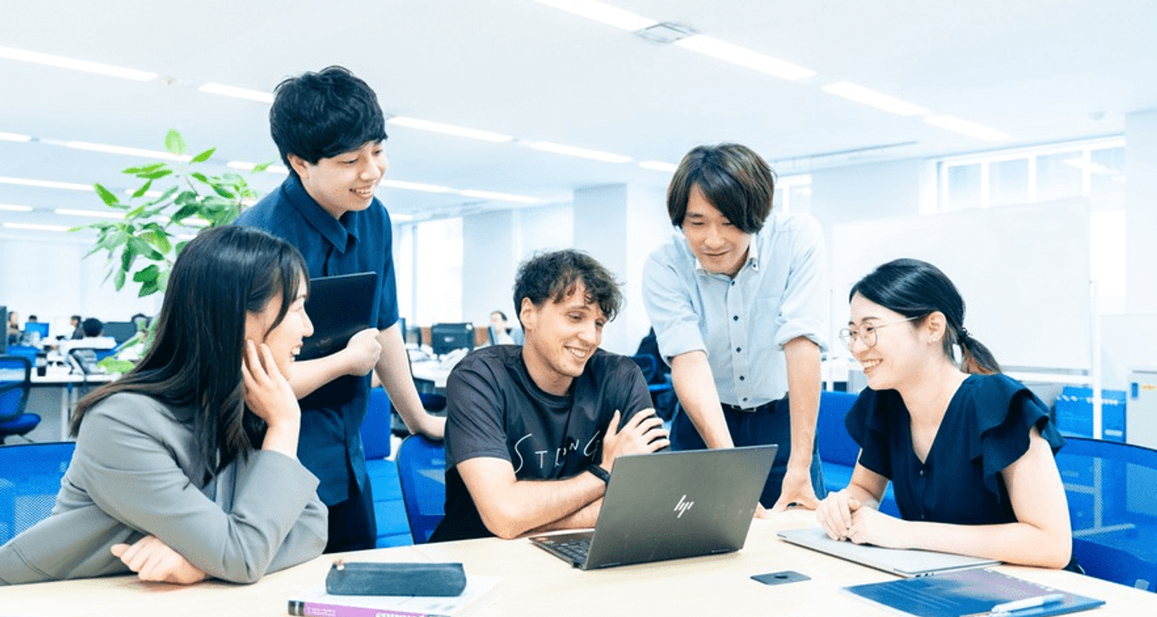 【法務】年間休日125日＆リ...の画像