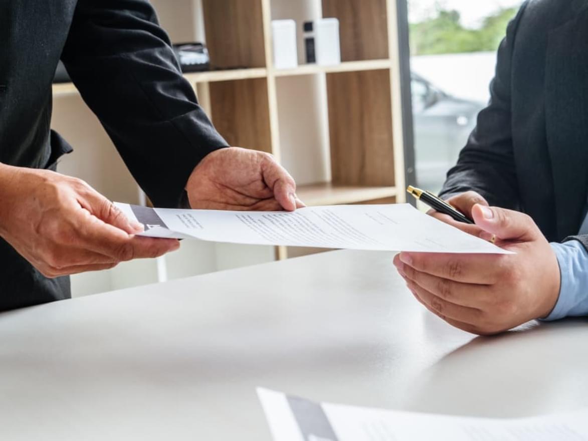 雇用契約と業務委託契約は何が違うの?