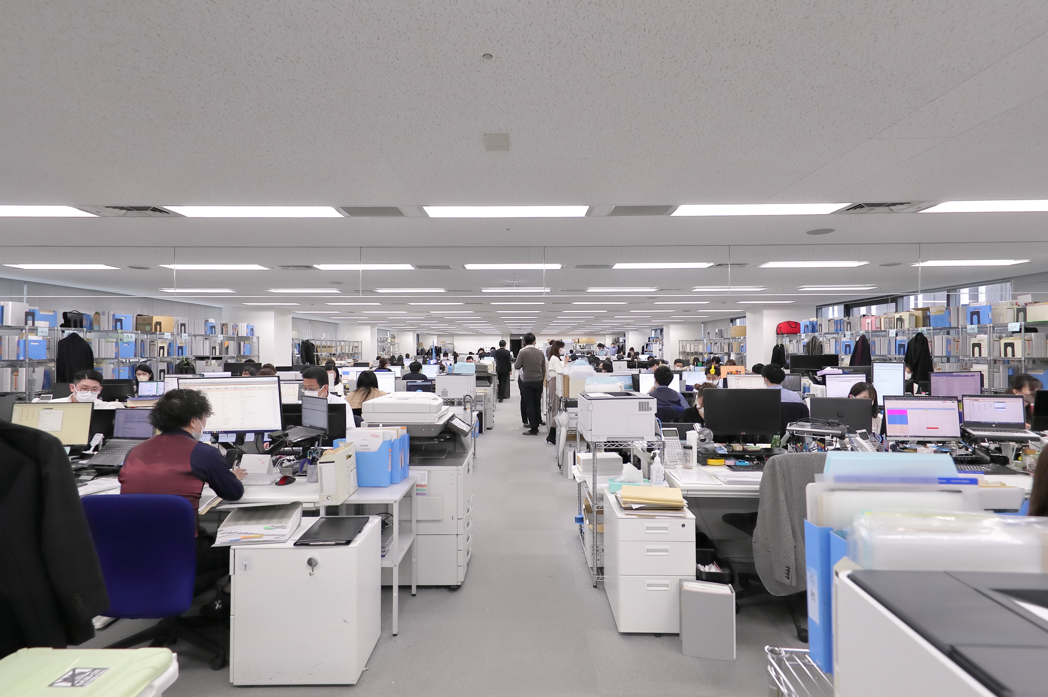 【財務会計コンサルタント】完全土日祝休み／年休122日／日本最大級の士業グループだからこその「高収入」「高待遇」を実現する税理士法人の画像