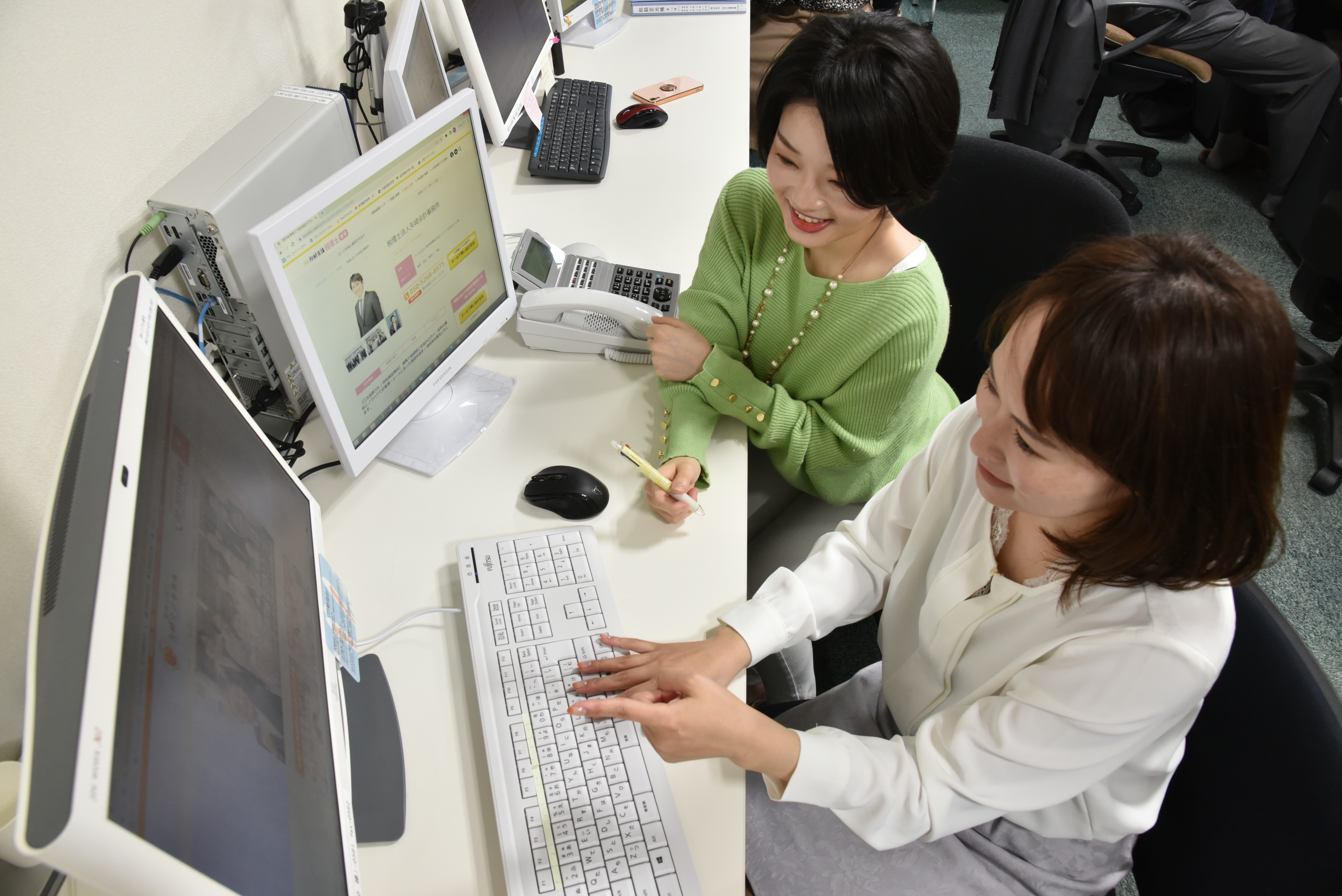 【税理士補助】資産税部門！高待遇！！ミニボーナスあり！ねりまファミリーパックやお歳暮お中元など従業員への還元を意識したユニークな福利厚生のある人間関係良好な会計事務所の画像