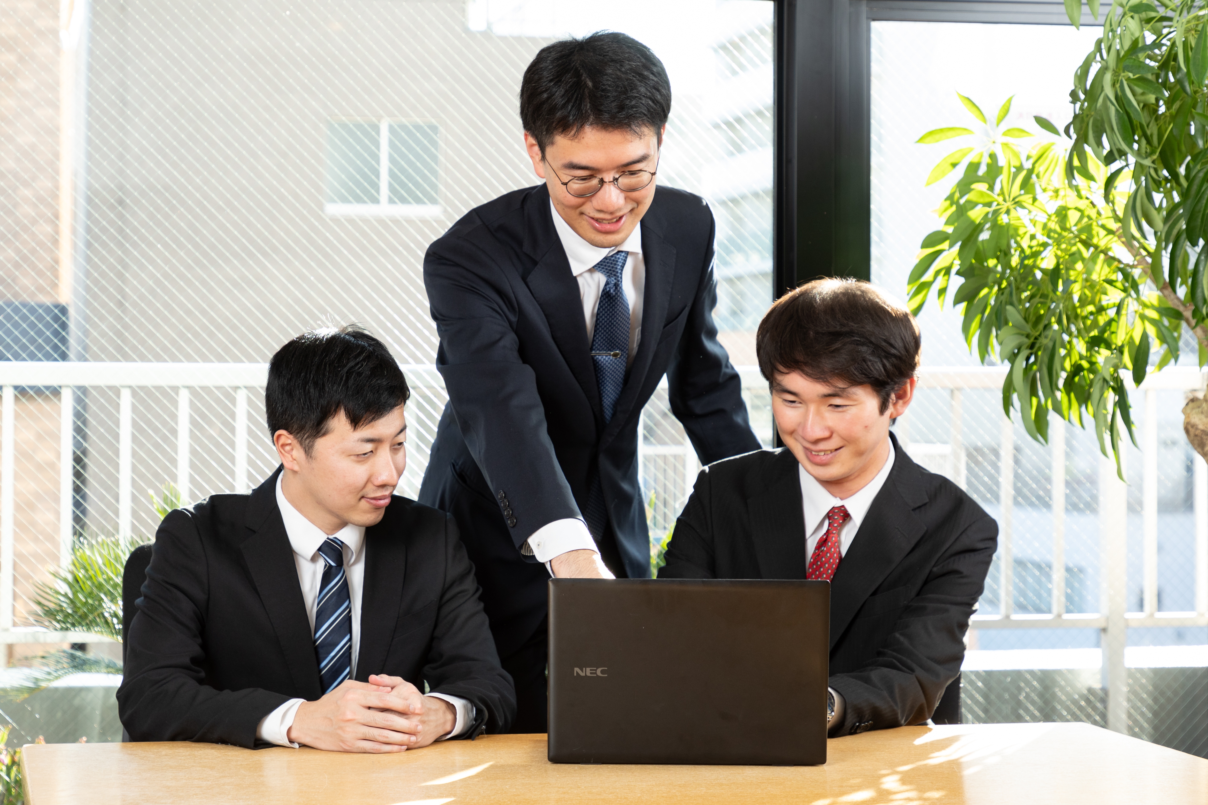 【主担当者としてキャリアを築きたい方へ】 売上数億〜数十億規模の法人を一貫して担当／創業60年以上の安定基盤の画像