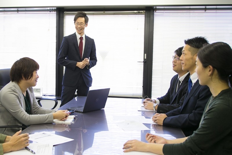 【若手育成枠】顧問10社前後から段階的に担当／ベンチャー・スタートアップの包括支援に関われる税理士法人（年収450万円〜）の画像