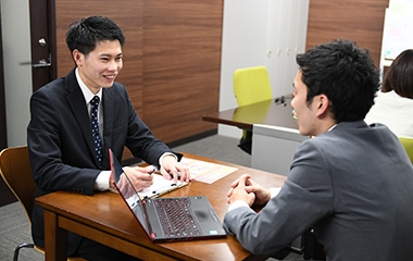 【経理リーダー候補】リモートフレックス制度有・完全土日祝日休み！IPOを目指す体制の中で幅広い経理経験が積める！イラストやデジタルコンテンツの企画、制作力を強みにマーケティング支援などを手掛ける企業の画像