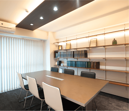 【税務スタッフ】実務経験必須！助け合いの風土があり伸び伸びと働ける！幅広い業務に携わりたい方オススメの税理士法人の画像