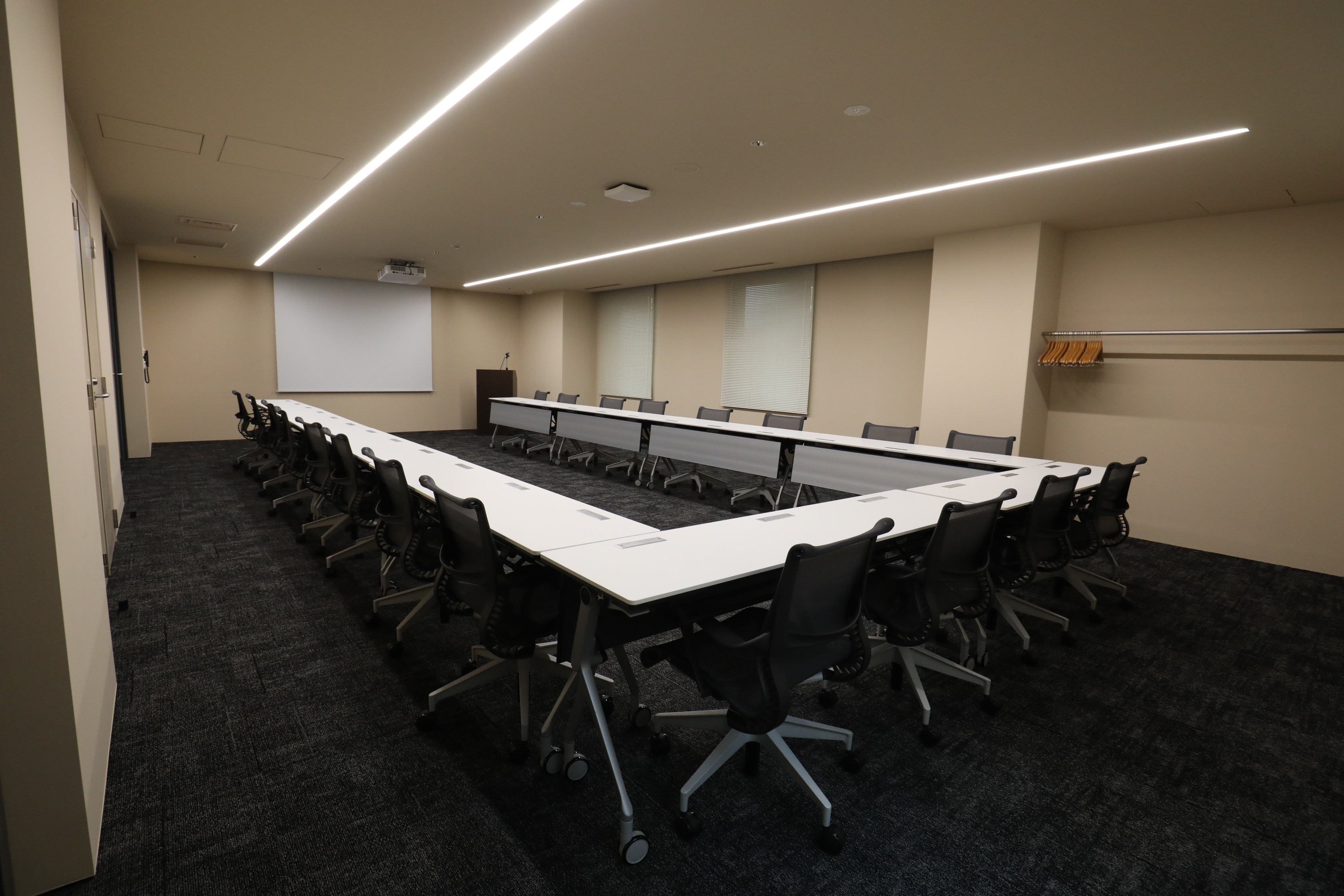 【税理士】名古屋市伏見支店マネージャー候補募集！税理士科目合格4科目以上必須！部下のマネジメント業務に携わることができる税理士法人の画像