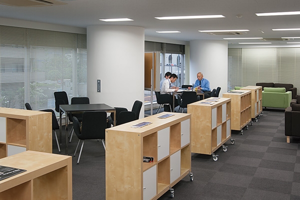 【経理】経験者必見！上場企業の子会社、リチウムイオン電池開発のリ－ディングカンパニー！の画像