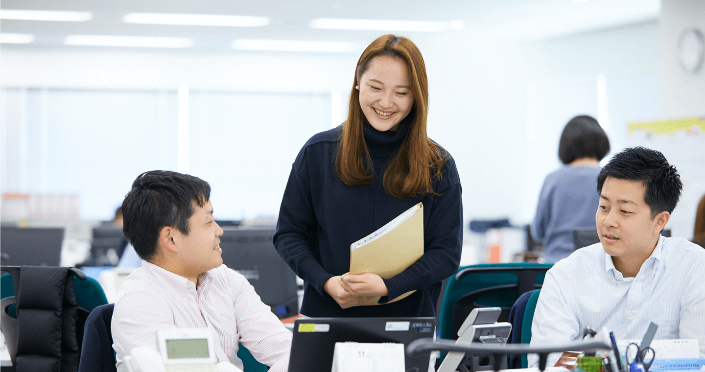 【経理】経理スタッフ！若手活躍！幅広いキャリア選択が可能！事業拡大を続ける大手商社の画像