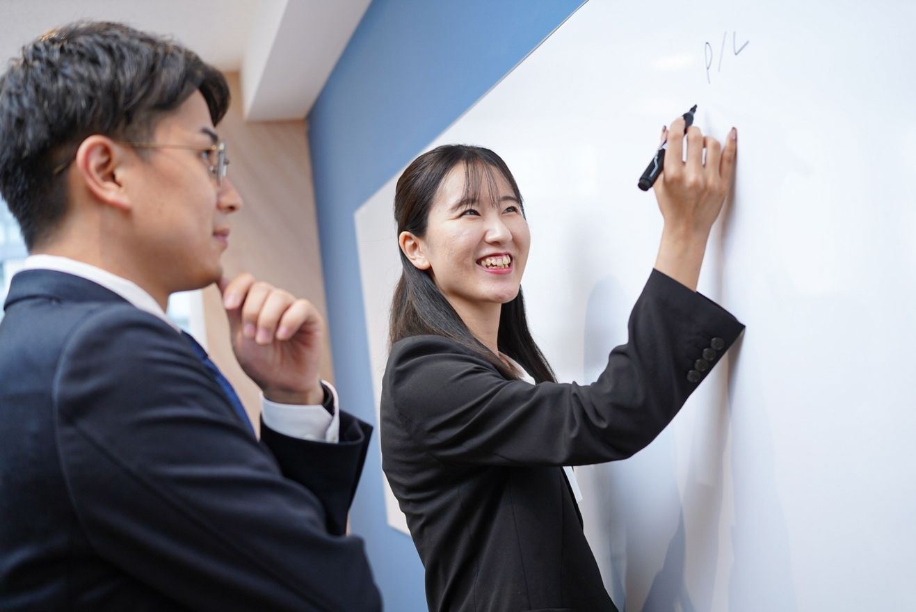 【税務会計】年間休日127日...の画像