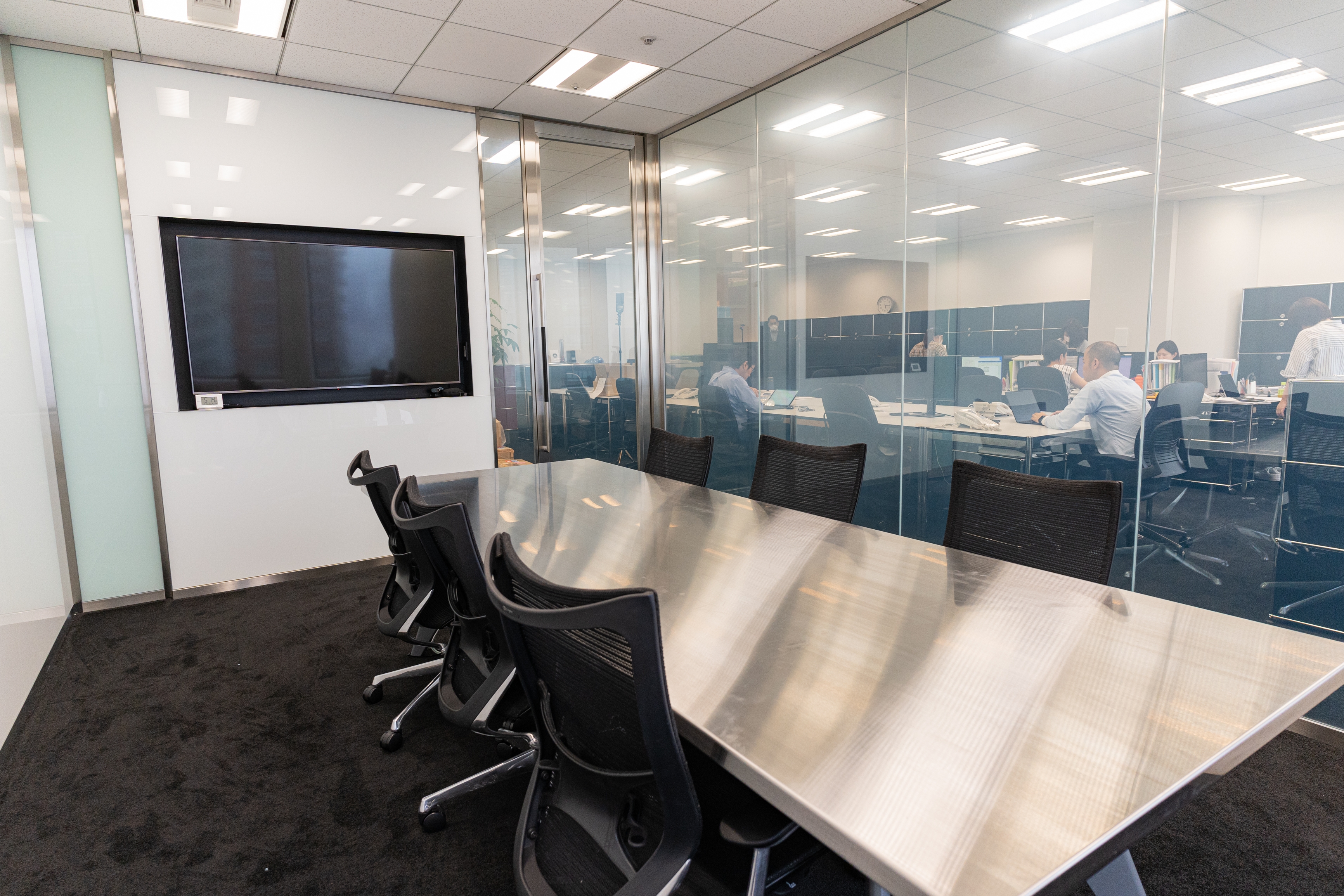 【経理リーダー候補】IPO準備中！自動運転やポスト5Gといった成長産業に関わる光学機器の輸出入や自社開発を手掛ける成長企業の画像