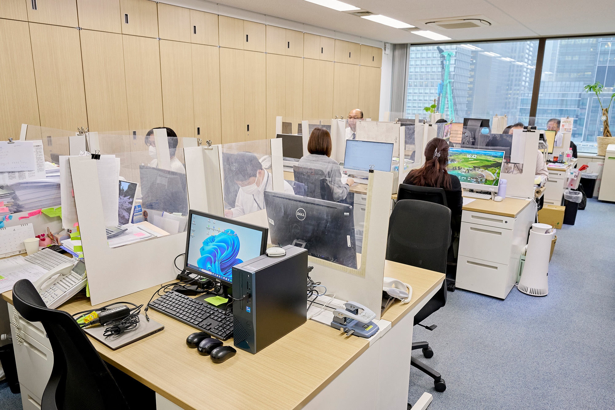 【税理士補助】未経験の方必見！残業少なめでワークライフバランスを取りやすく、一般の税理士業務を中心に、企業評価、コンサルティングと幅広い業務を経験できる税理士法人の画像