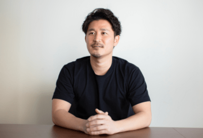 【税務スタッフ】高報酬！年間休日120日以上！フレックス・週1リモート！平均年齢30代 事業拡大のため共に経験を積みたい人を募集中の税理士法人の画像