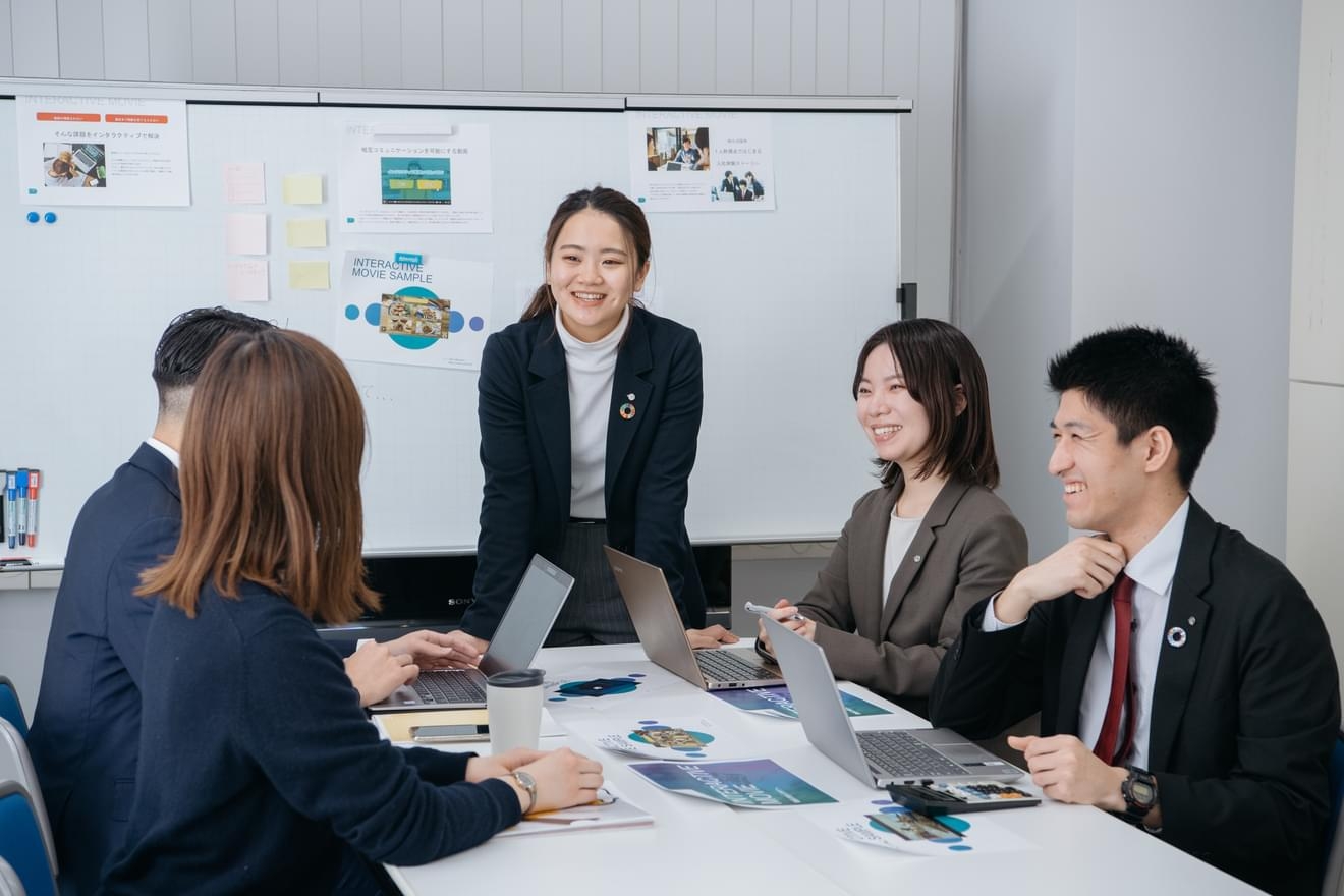 全国800拠点を展開｜単体決算を担う経理管理職候補｜横浜勤務の画像