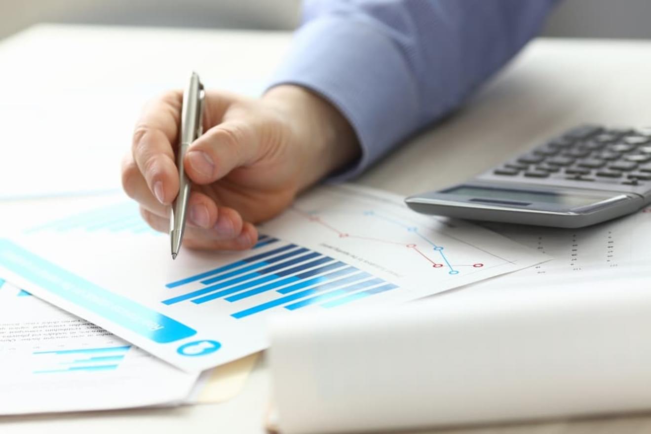 経理から財務への転職を成功させるには