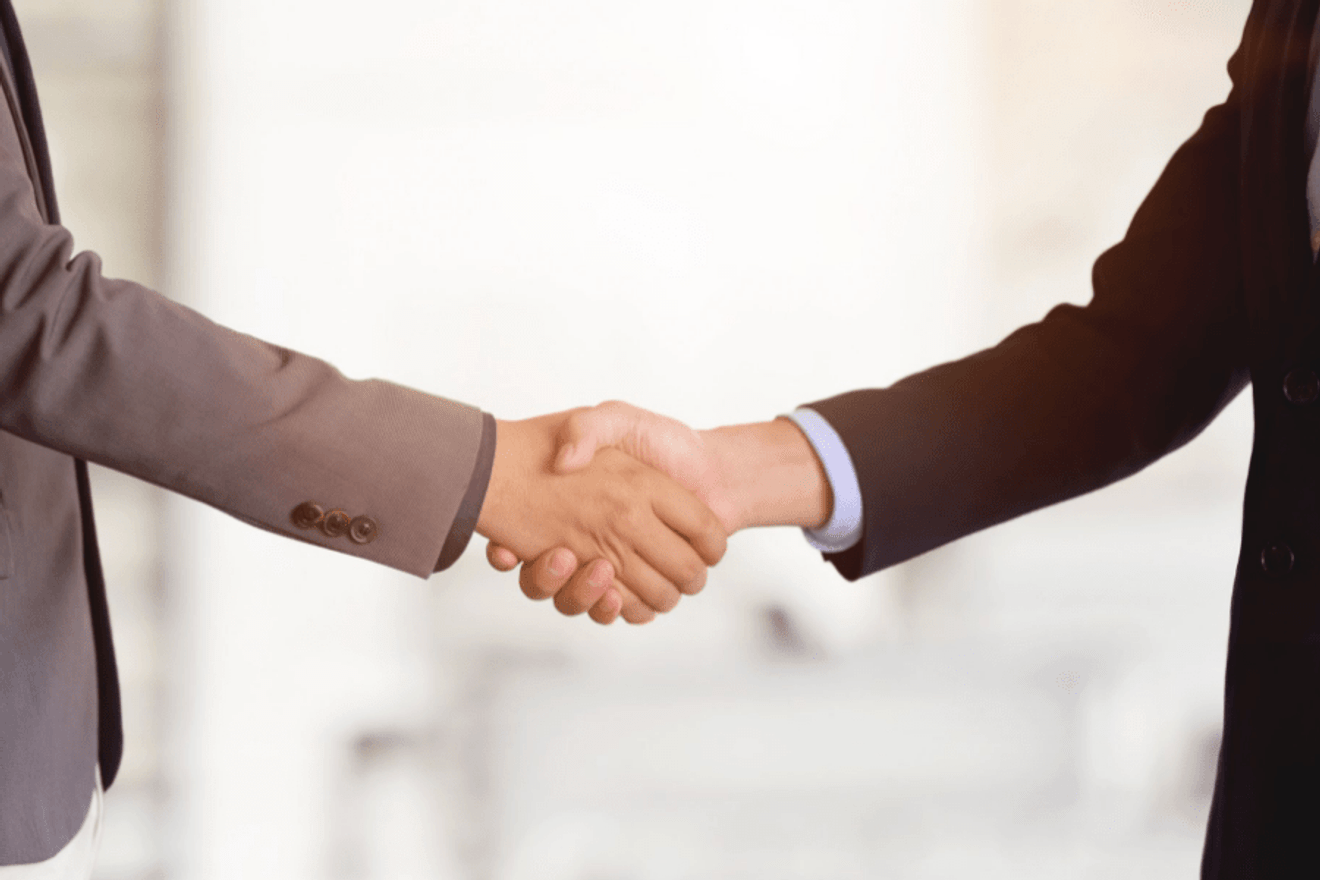 社外取締役を置くメリットについて!わかりやすく解説!