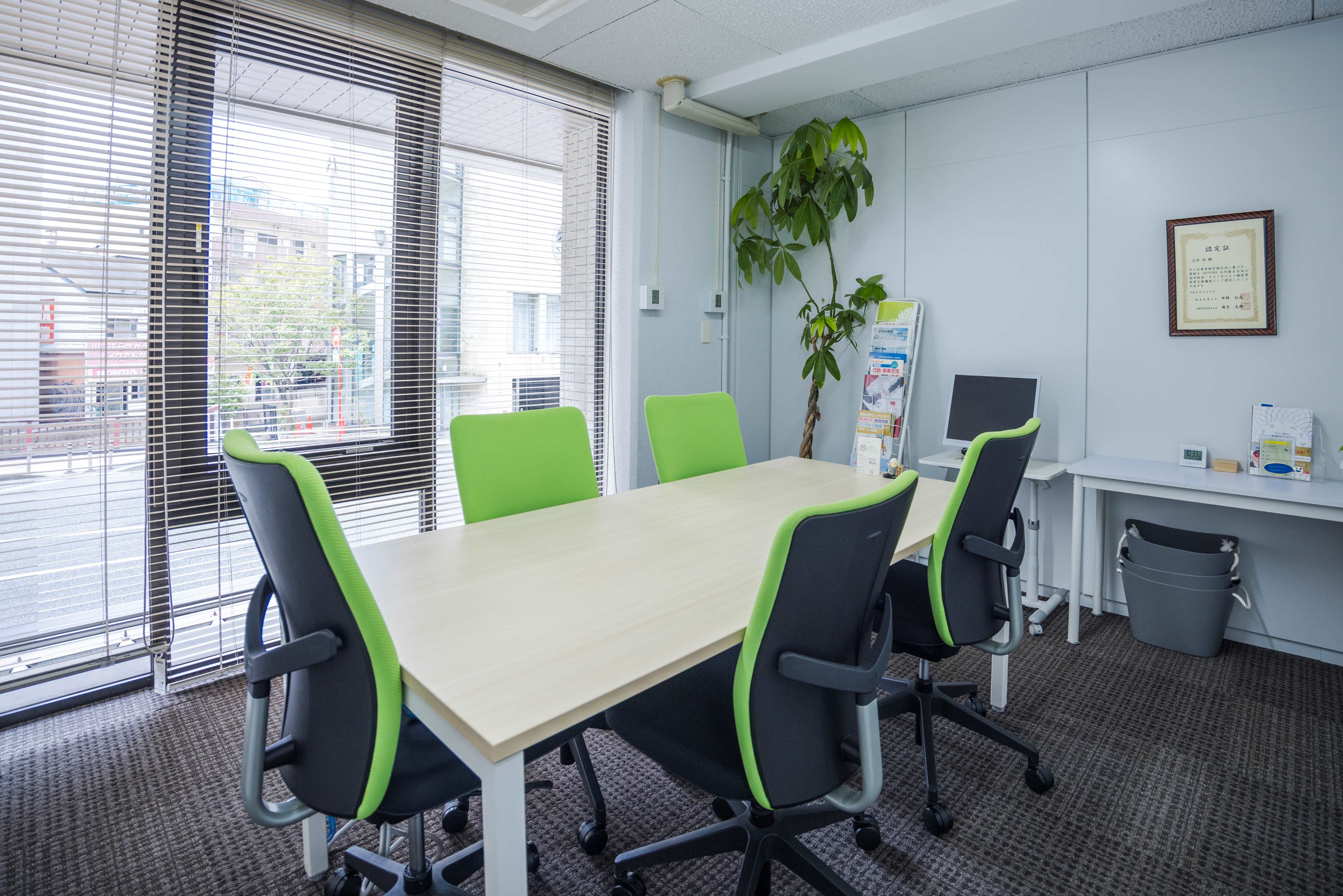 【税理士補助】未経験歓迎！日商簿記2級以上必須！教育・研修制度が充実している、設立7年目の税理士事務所の画像