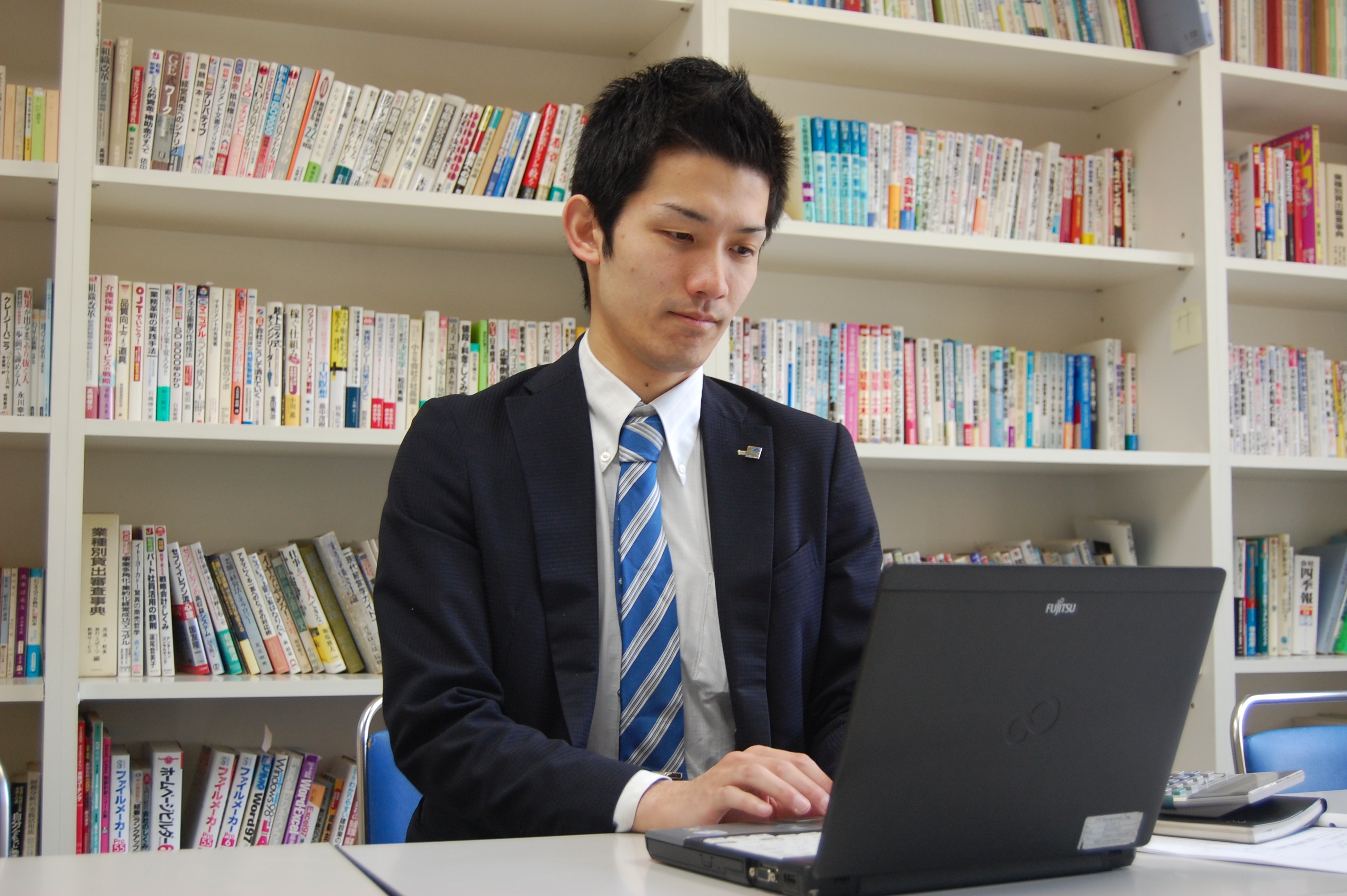 【税理士募集】全国9拠点×顧問1,200社の基盤で挑む！M&A・相続・組織再編などにも関われる環境の画像