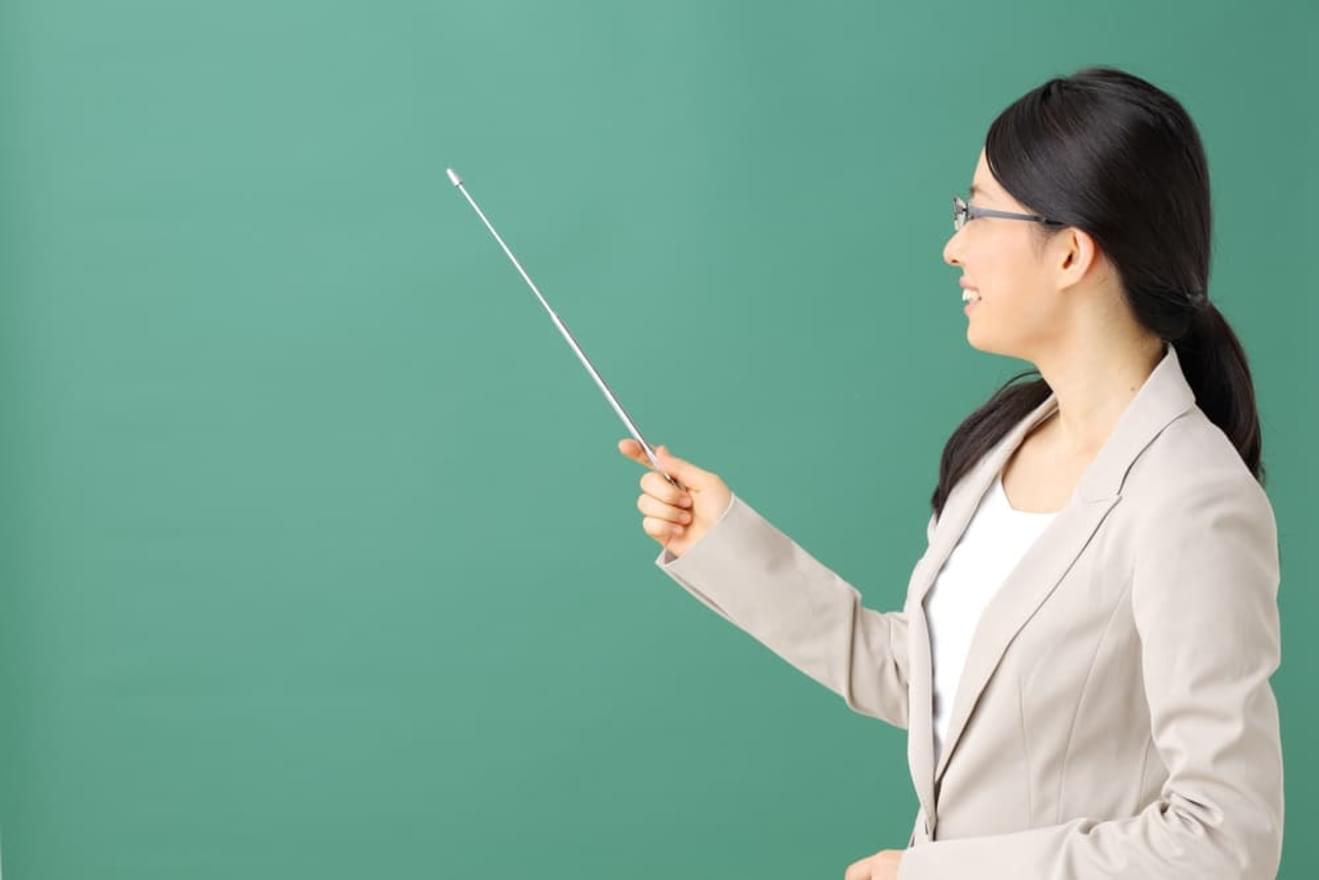社会保険労務士試験の試験時間と科目
