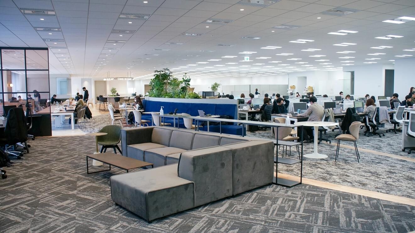 RIZAPグループで経理組織を統括｜サンケイリビング新聞社担当｜フレックス×リモート可の画像