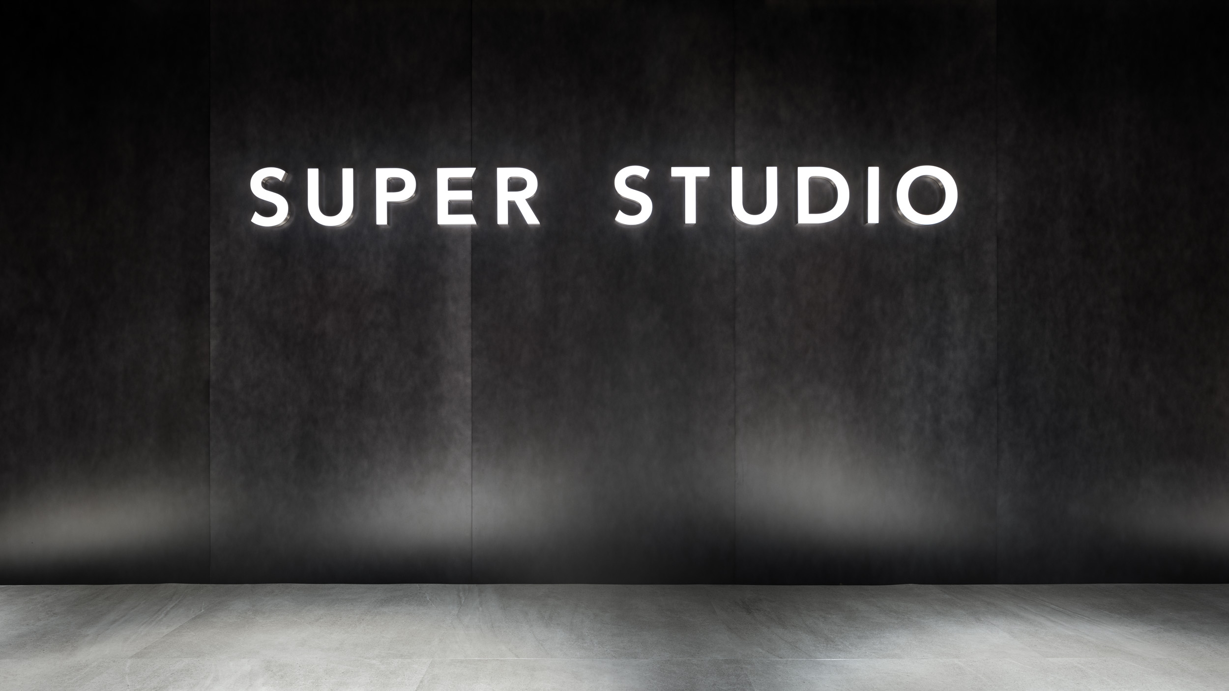 【経理】決算経理スペシャリスト募集！フレックス・リモート可！すごいベンチャー100に選出、全員で助け合うカルチャーのD2C支援企業の画像