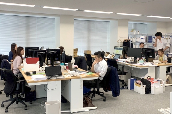 【税理士補助】実務経験1年半以上必須！2019年法人化、年商数十億円の企業も担当できる税理士法人の画像