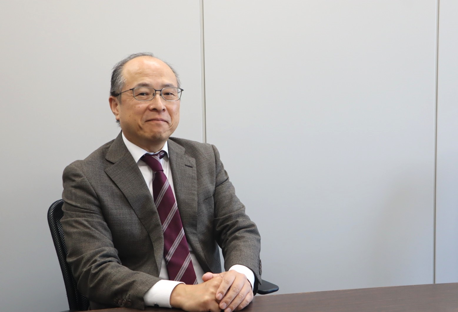 【税務会計】年収1000万超えも狙える！税務×M&A×上場支援に挑戦できる成長型事務所/外勤・内勤選べる＆平均勤続年数10年の定着率でアットホームな税理士法人の画像