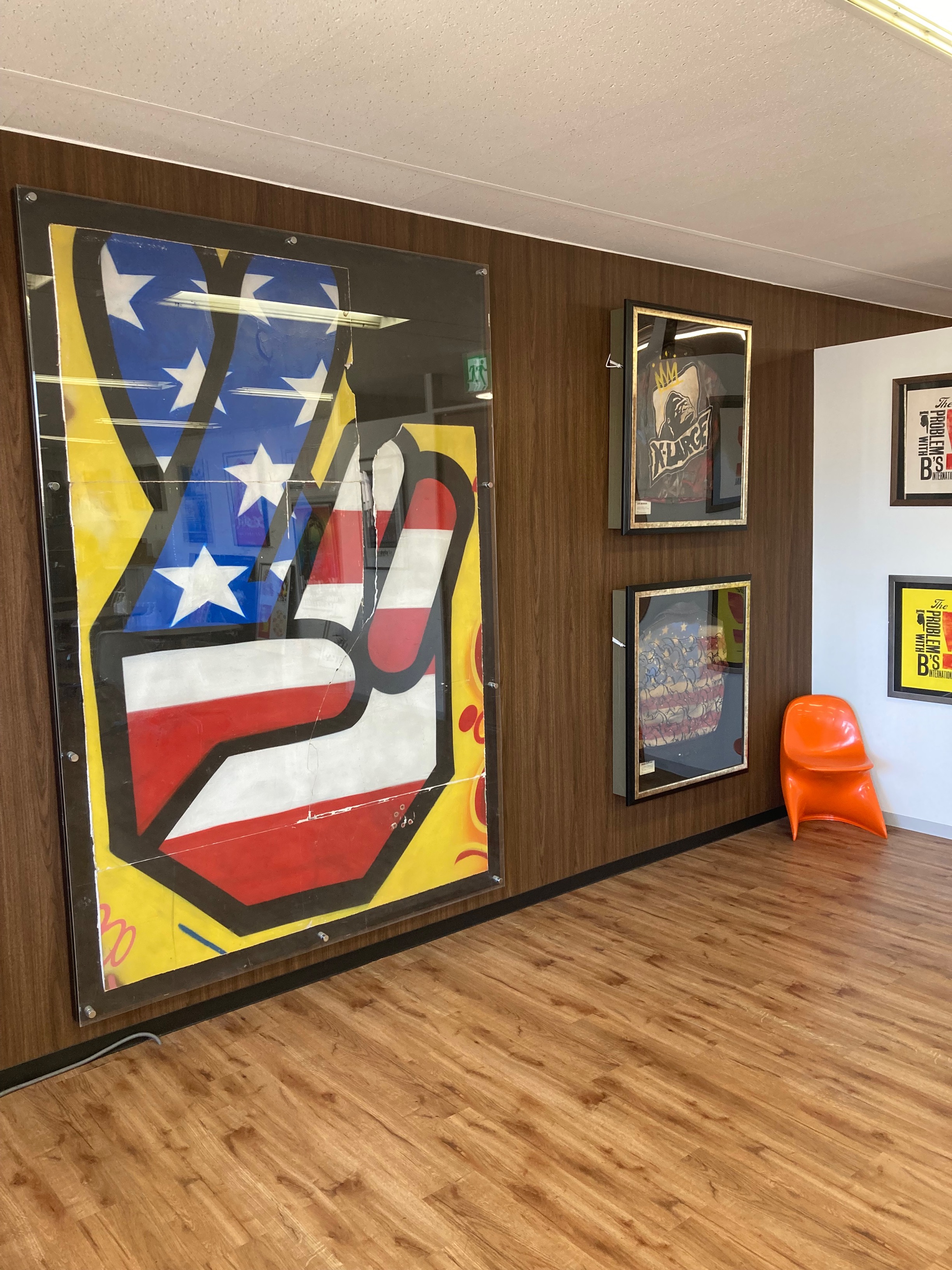 【経理マネージャー候補】平均残業5時間！リモートワーク相談可！『XLARGE』や『X-girl』といった若者に愛されるアパレルブランドを展開するアパレル企業の画像