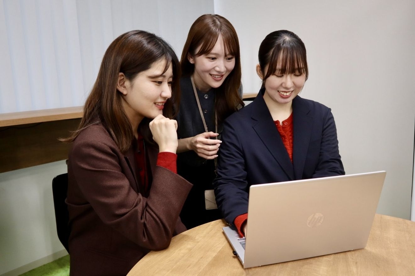 【完全内勤】事務職でも「年収...の画像