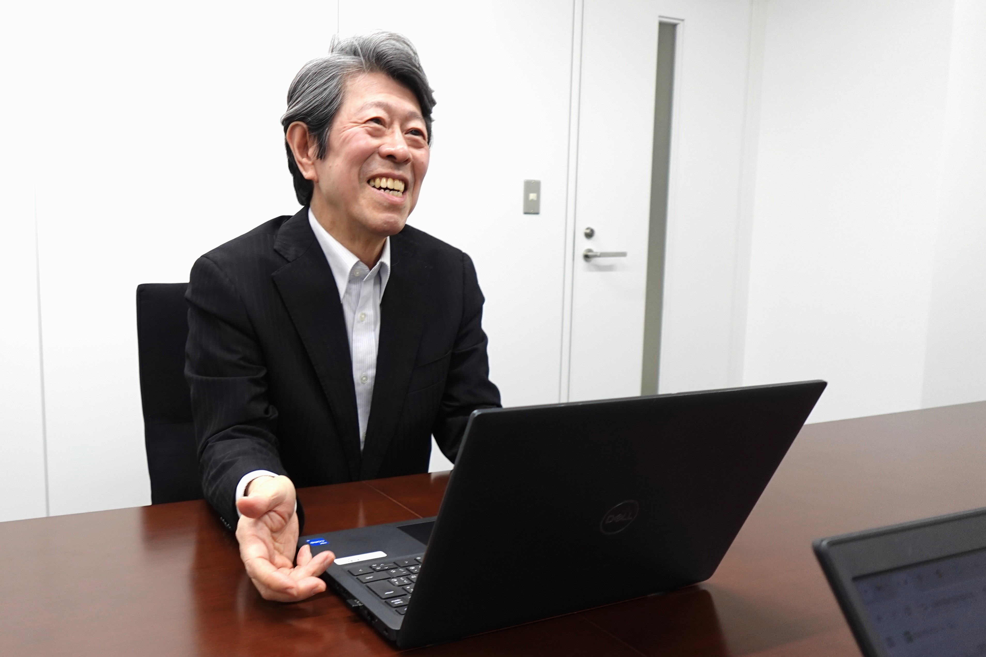 【未経験】実働7h×17時退社のWLB重視｜段階的な教育体制｜将来的には顧問先を任せられる「担当者」への画像