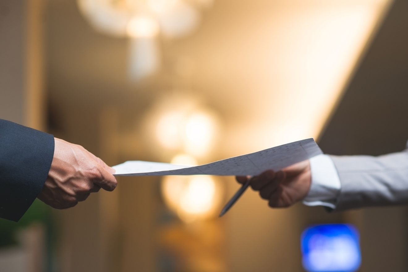 支払調書の税務署への提出義務とは?電子申告や罰則についても解説