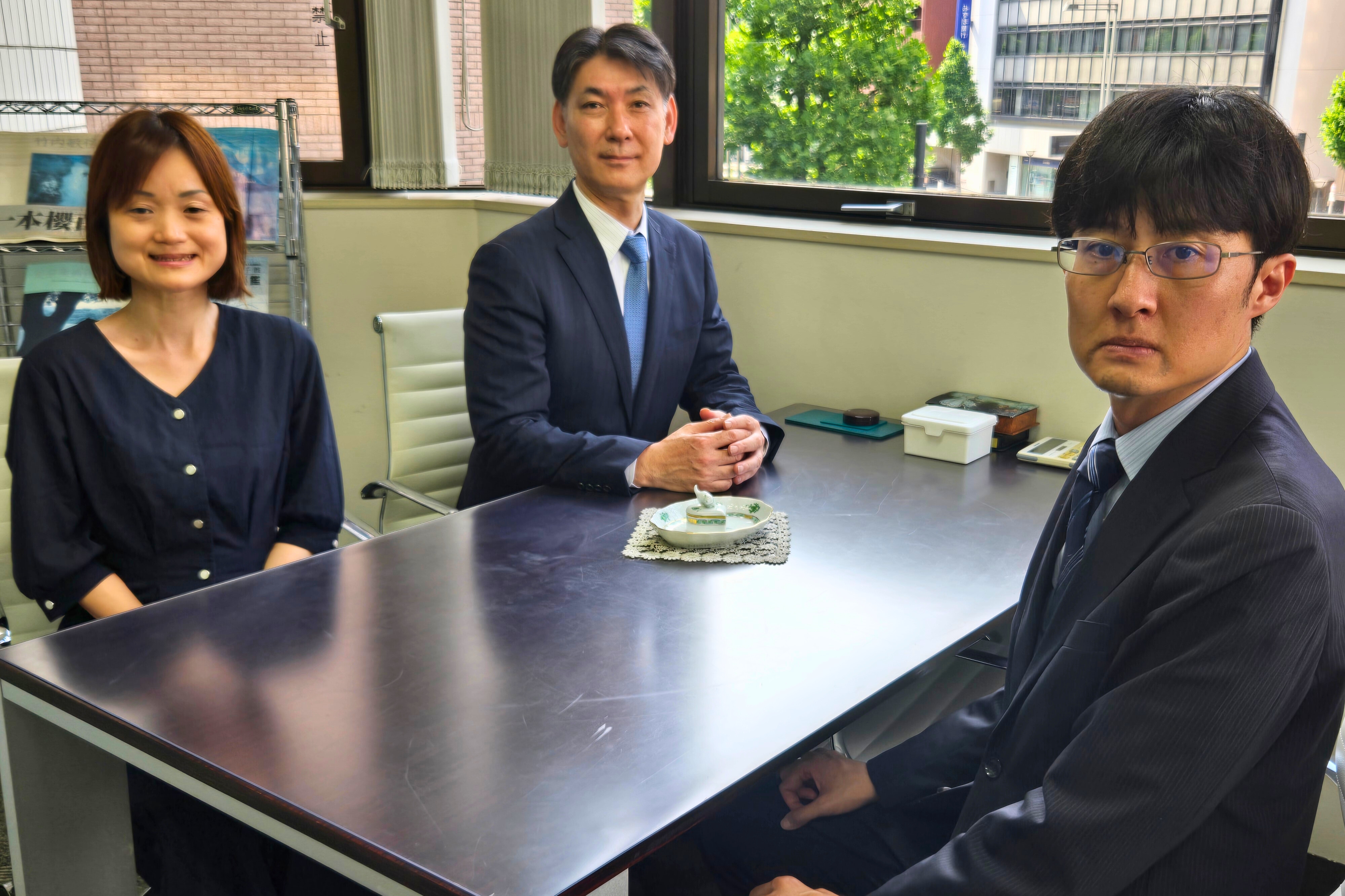 【更なる成長を目指せる】経営感覚も身につき、将来的な独立へのステップアップへ！自らの「責任と裁量」を持ってスキルアップが可能！少数精鋭で働き方や仕組みづくりに携われる会計事務所の画像