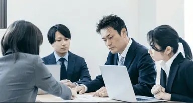 保育・介護施設の労務を支援｜社保手続きから就業規則整備まで専門性を磨くの画像