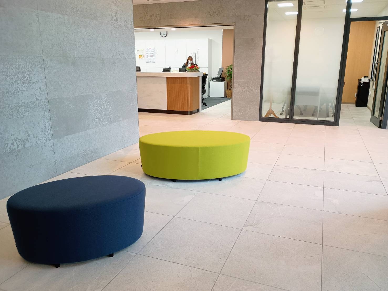 【総務・経理】残業基本無し／総務6割：その他4割／有料老人ホームを10箇所以上自社運営／建設事業に加えて、介護事業も展開する地域密着型の企業の画像