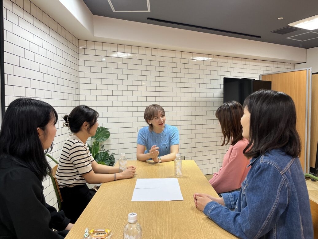 【経理】～若者の「今」を捉え、彼らの夢・願いを叶える～渋谷のランドマークである商業施設「SHIBUYA109」の運営を軸に次世代の自己実現を支える広告・メディア事業などを展開している東急株式会社（プライム上場）のグループ企業/残業15時間以下でリモートワーク可の画像