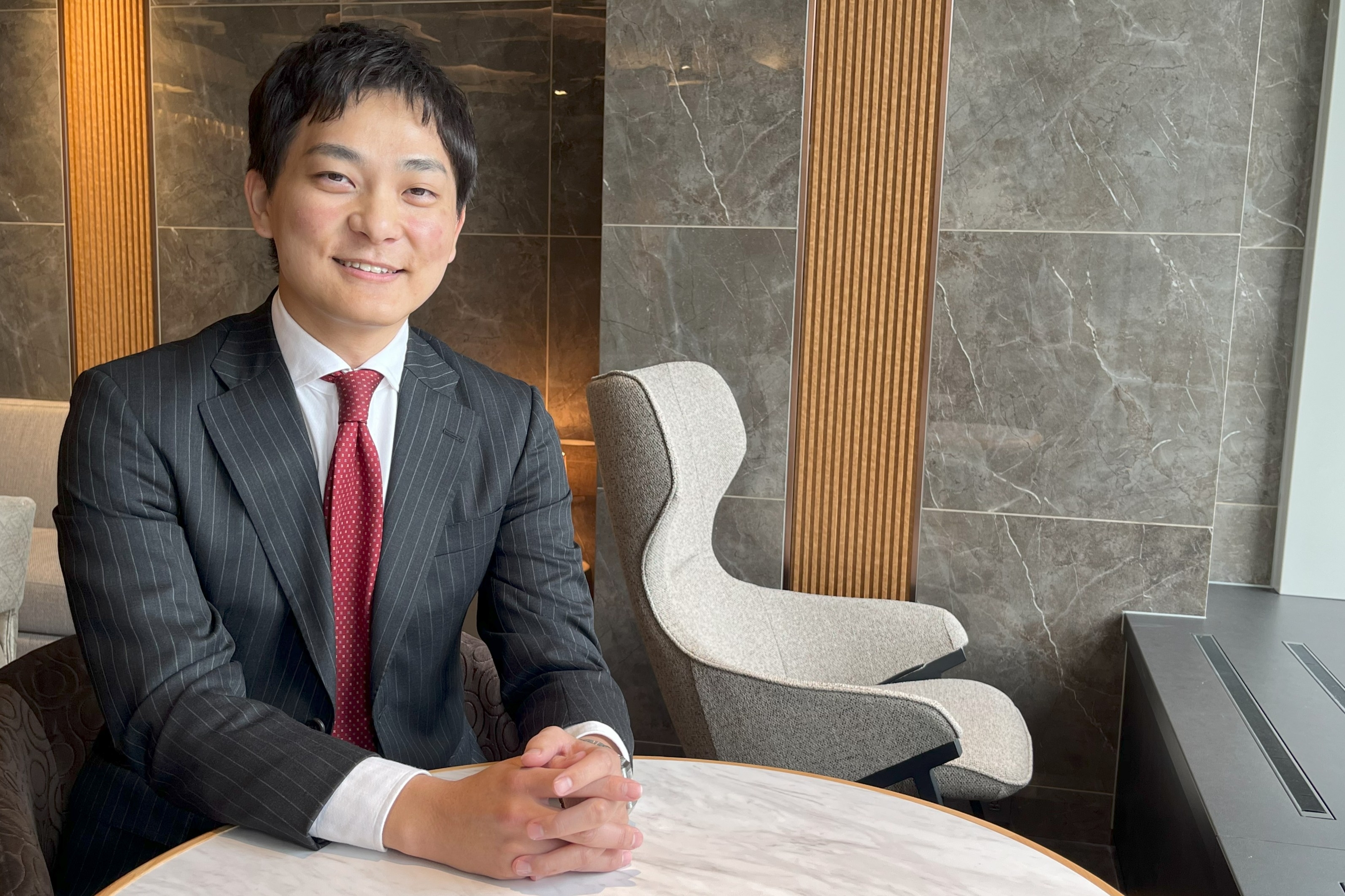 【法人税務経験者へ/フルリモート可】顧問業務を軸に、組織再編・M&A案件などの高度税務にも関われる税理士法人｜少数精鋭×丸の内勤務の画像