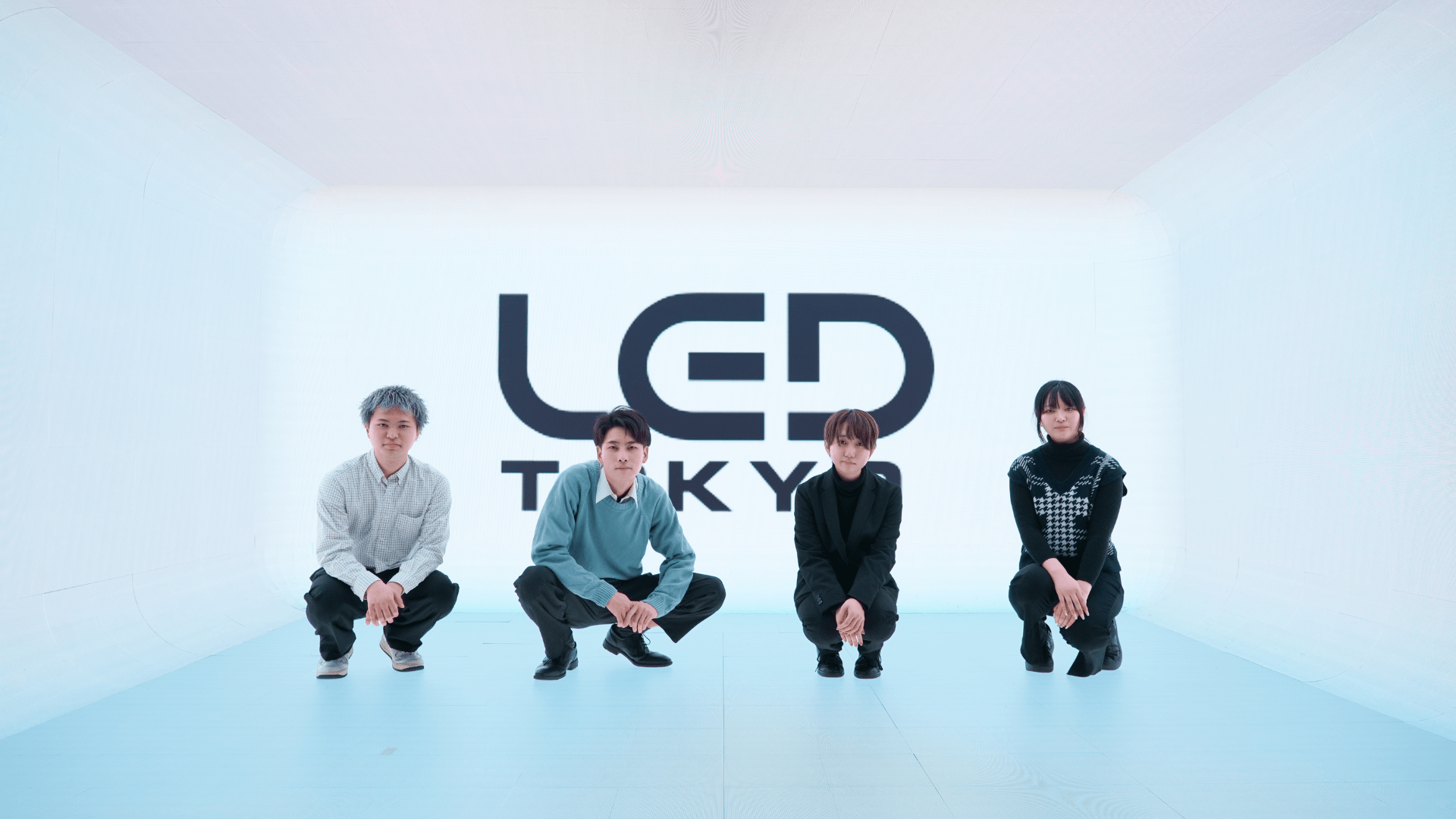 【経理責任者候補】一緒に上場を目指してくれる方募集！リモートワーク・フレックス制あり！常設サイネージ導入面積シェアNO.1！デジタルサイネージを活用した空間プロデュース事業などを展開中のIPO準備企業の画像