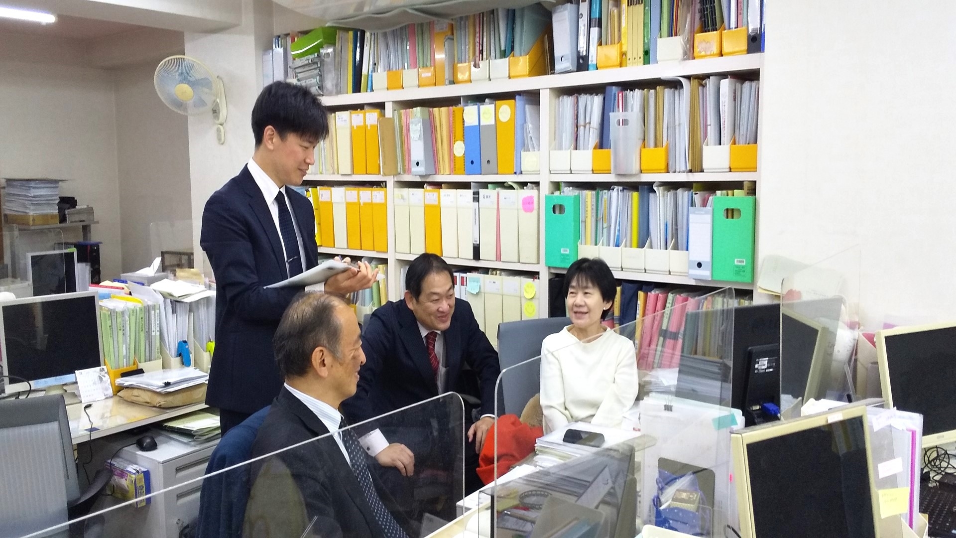 【税務会計】日商簿記2級必須！実働7.5時間で仕事と資格取得のバランスが取りやすい！裁量を持って働ける税理士事務所の画像