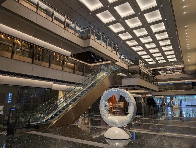 【税理士補助スタッフ】業界経験者必見！国際税務や医療法人、上場企業やIPO関連企業など、業種や規模が様々な企業のサポートが経験できる税理士法人の画像