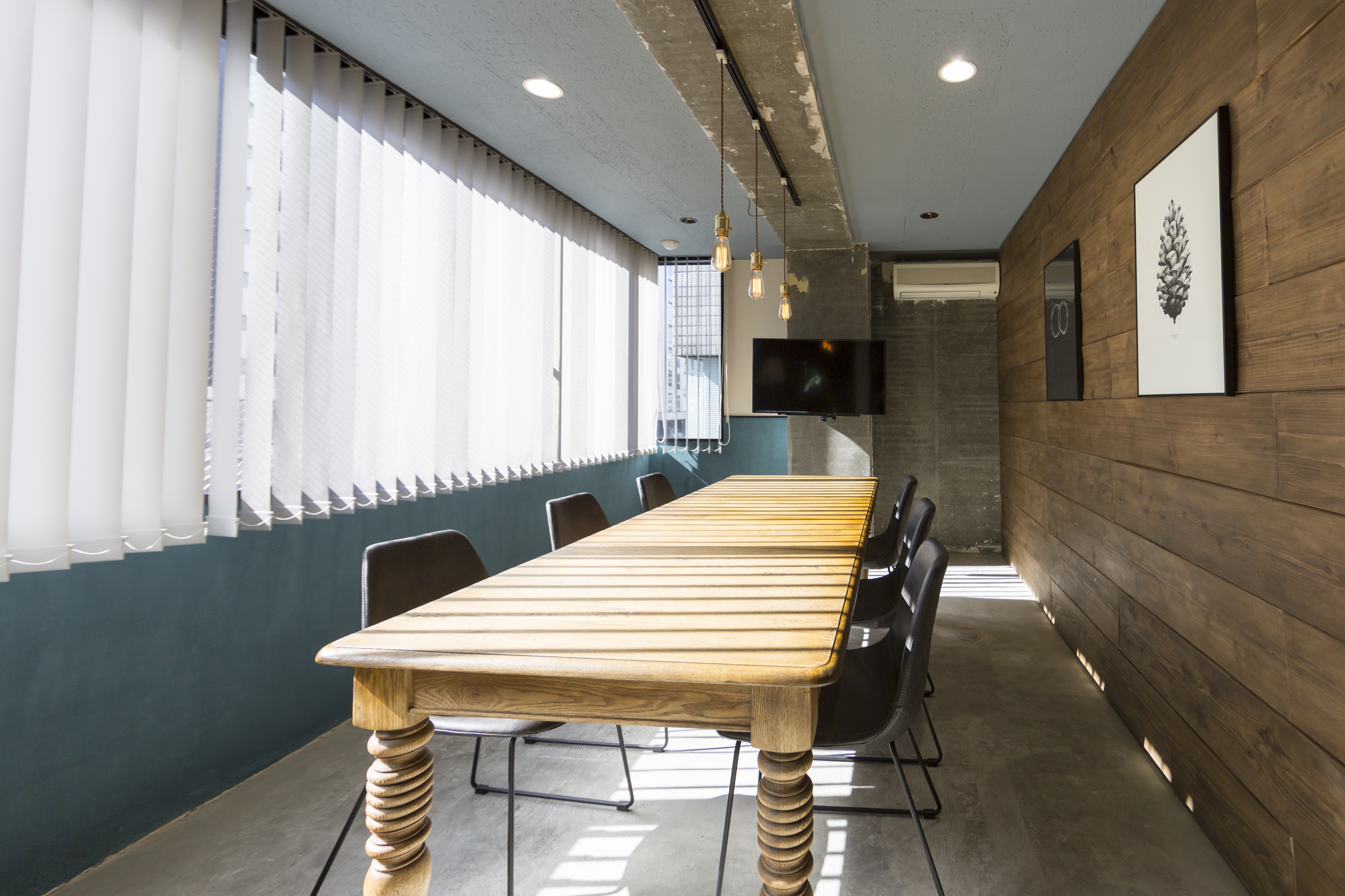 【税理士補助】リモート勤務可能！クラウド会計やITツールを活用し、業務に専念できる！数千万円規模の顧客を相手に税務の経験を活かせる税理士法人の画像