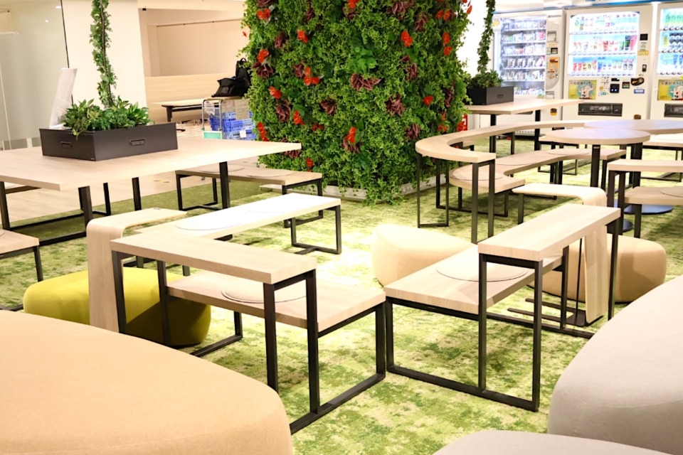 【IPO準備中】フレックス勤務／裁量大の2人目採用担当！建材業界DXを推進する成長企業の画像